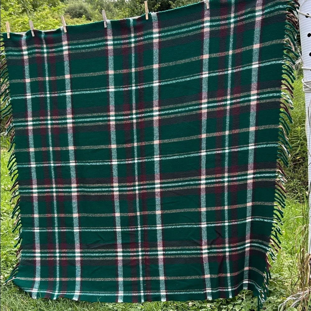 Vintage Faribo Plaid Stadium Blanket USA Made by Faribault Acrylic MCM Americana